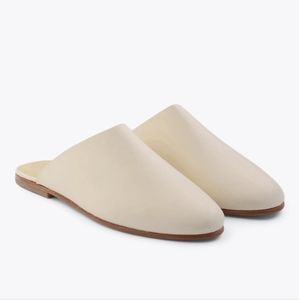Nisolo Lima Slip On in Bone